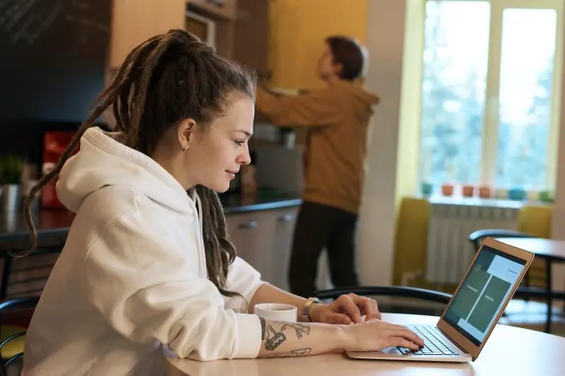 Penyebab laptop cepat "lemot" dan cara mengatasinya